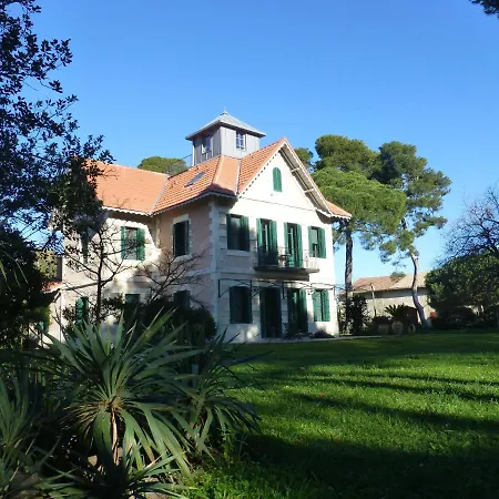 La Maison Du Mole 2*