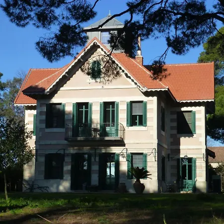 La Maison Du Mole 2*
