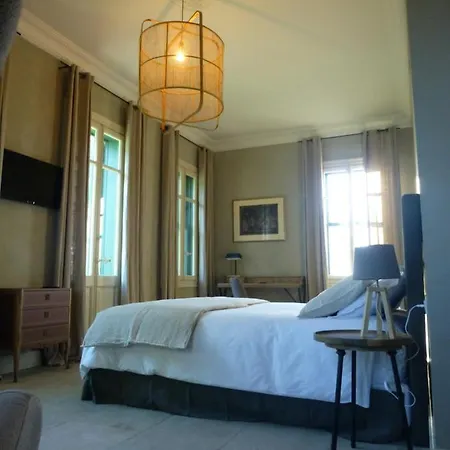 La Maison Du Mole Guest house Aigues-Mortes