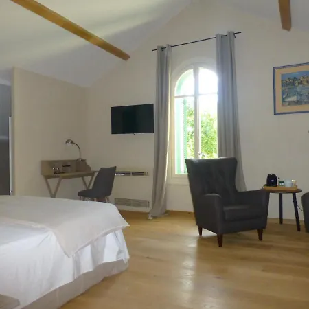 La Maison Du Mole Guest house 2*